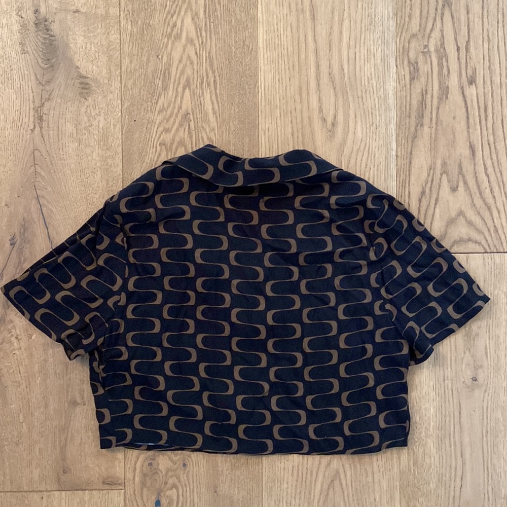 Reformation Black and Gold Patterned Noah Crop Top - Picture 8 of 8